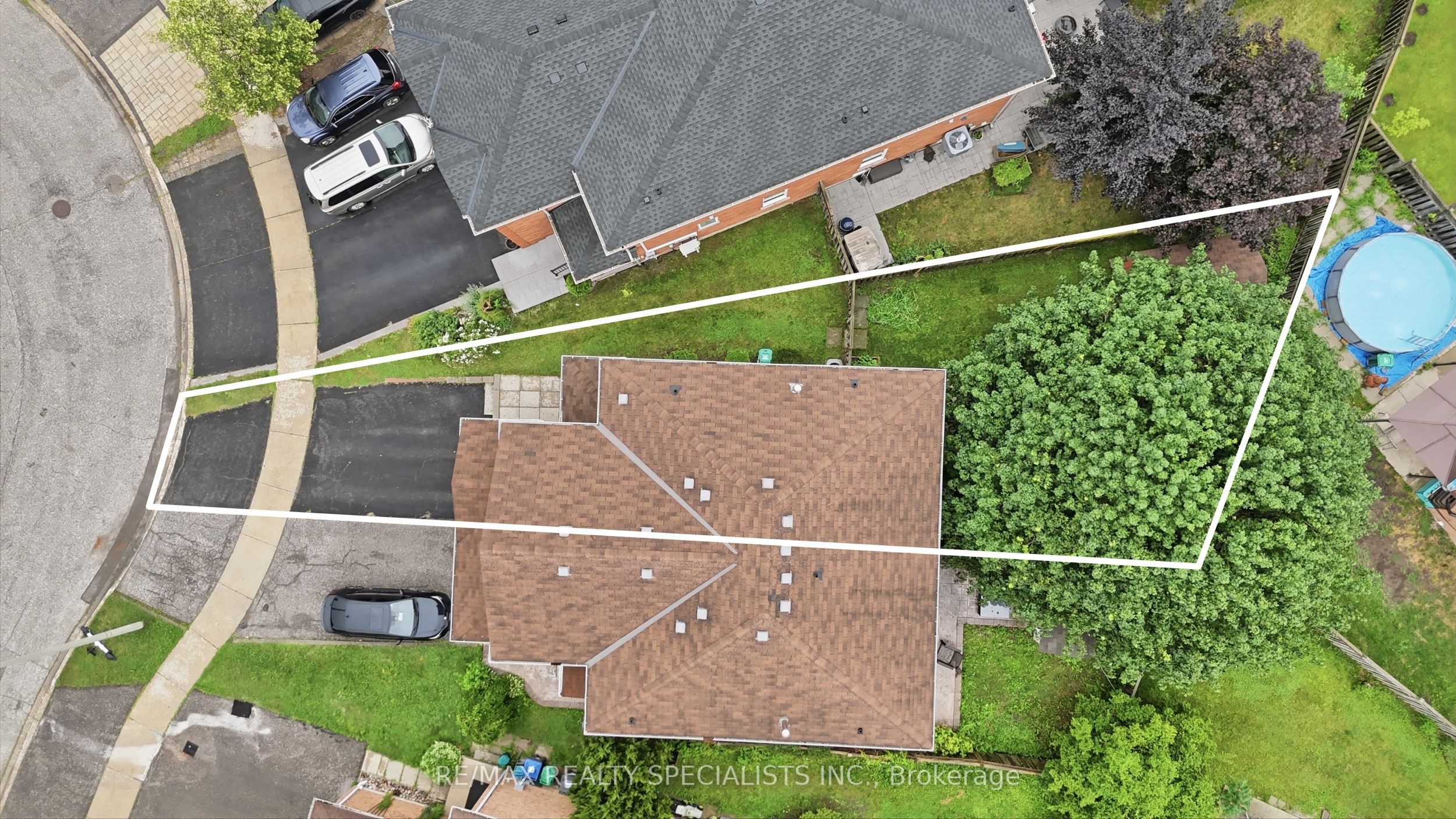 6803 Bansbridge Crescent, Mississauga, ON L5N 6T3 photo 3