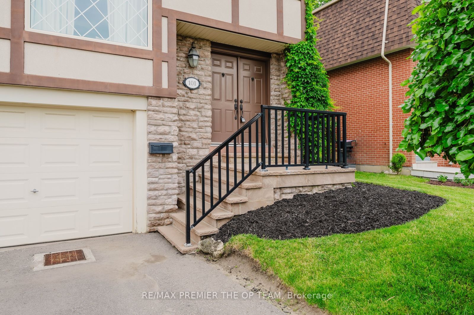 101 Skegby Road, Brampton, ON L6V 2T8 photo 4