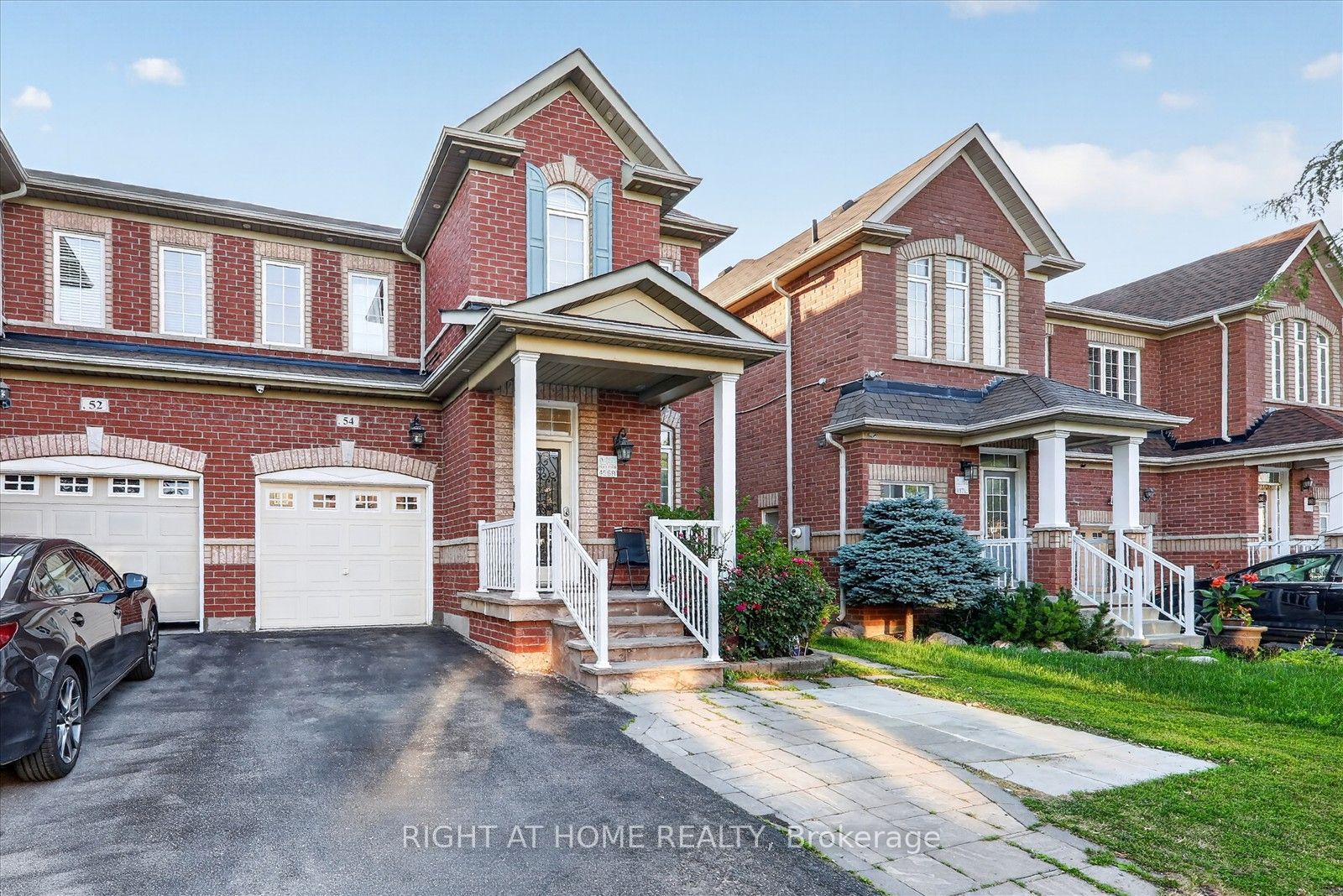 54 Boundbrook Drive, Brampton, ON L7A 0L9