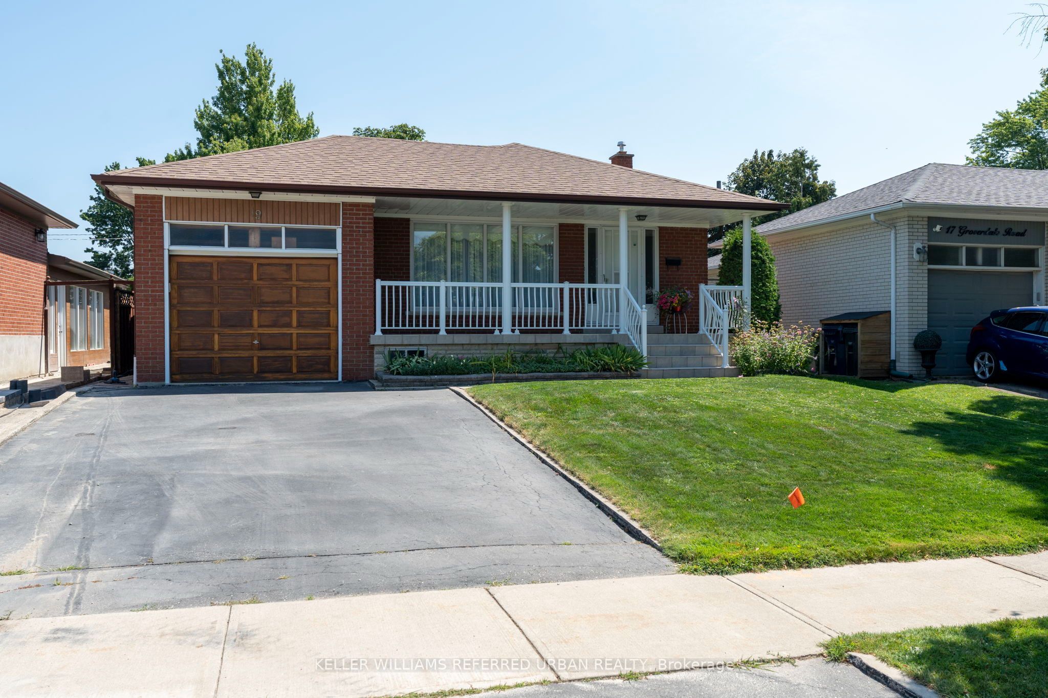 19 Groverdale Road, Toronto, ON M9C 3M7 photo 2