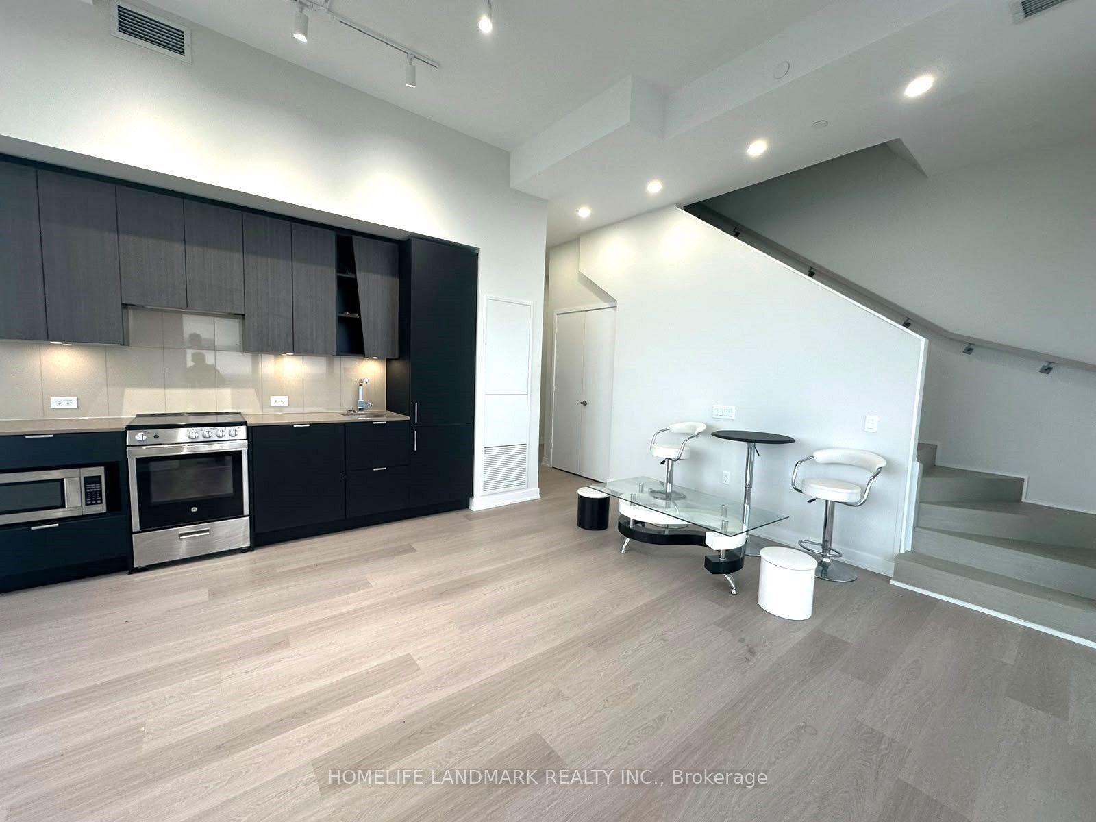 3883 Quartz Road 6005, Mississauga, ON L5B 0M4 photo 4