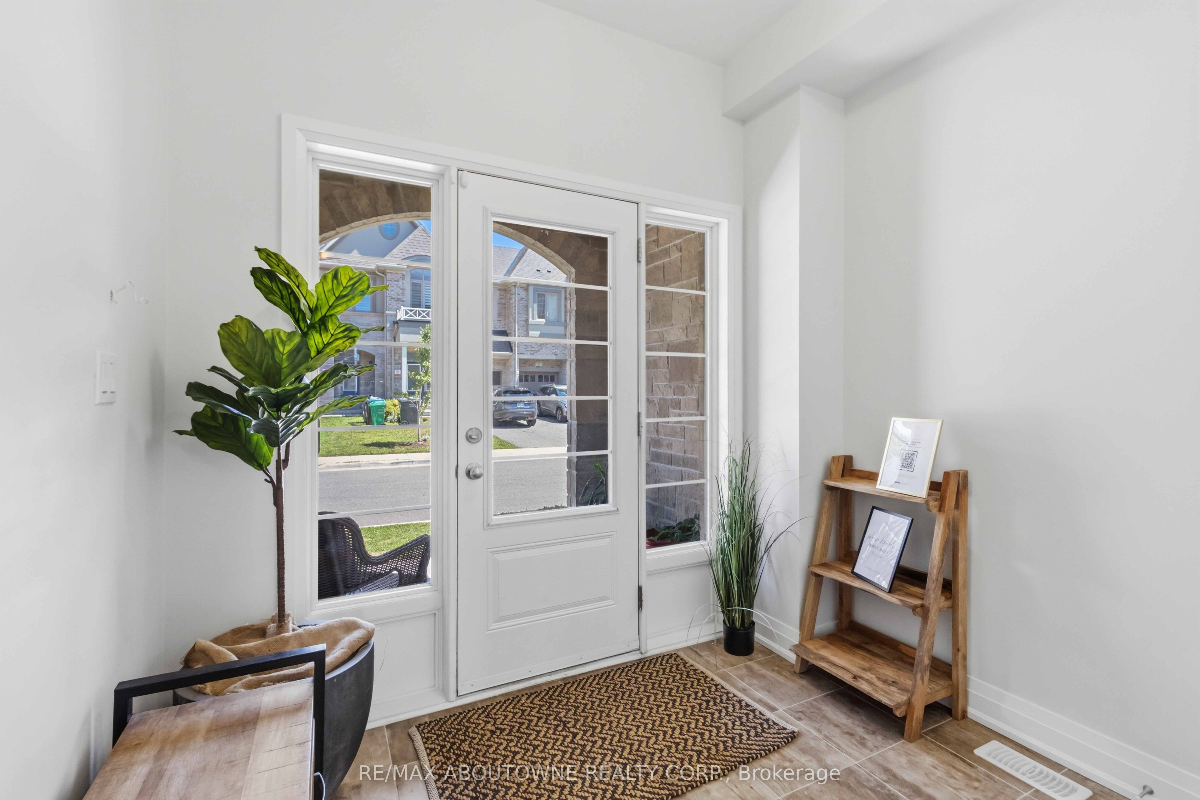 14 Summerbeam Way, Brampton, ON L6Y 6K5 photo 4