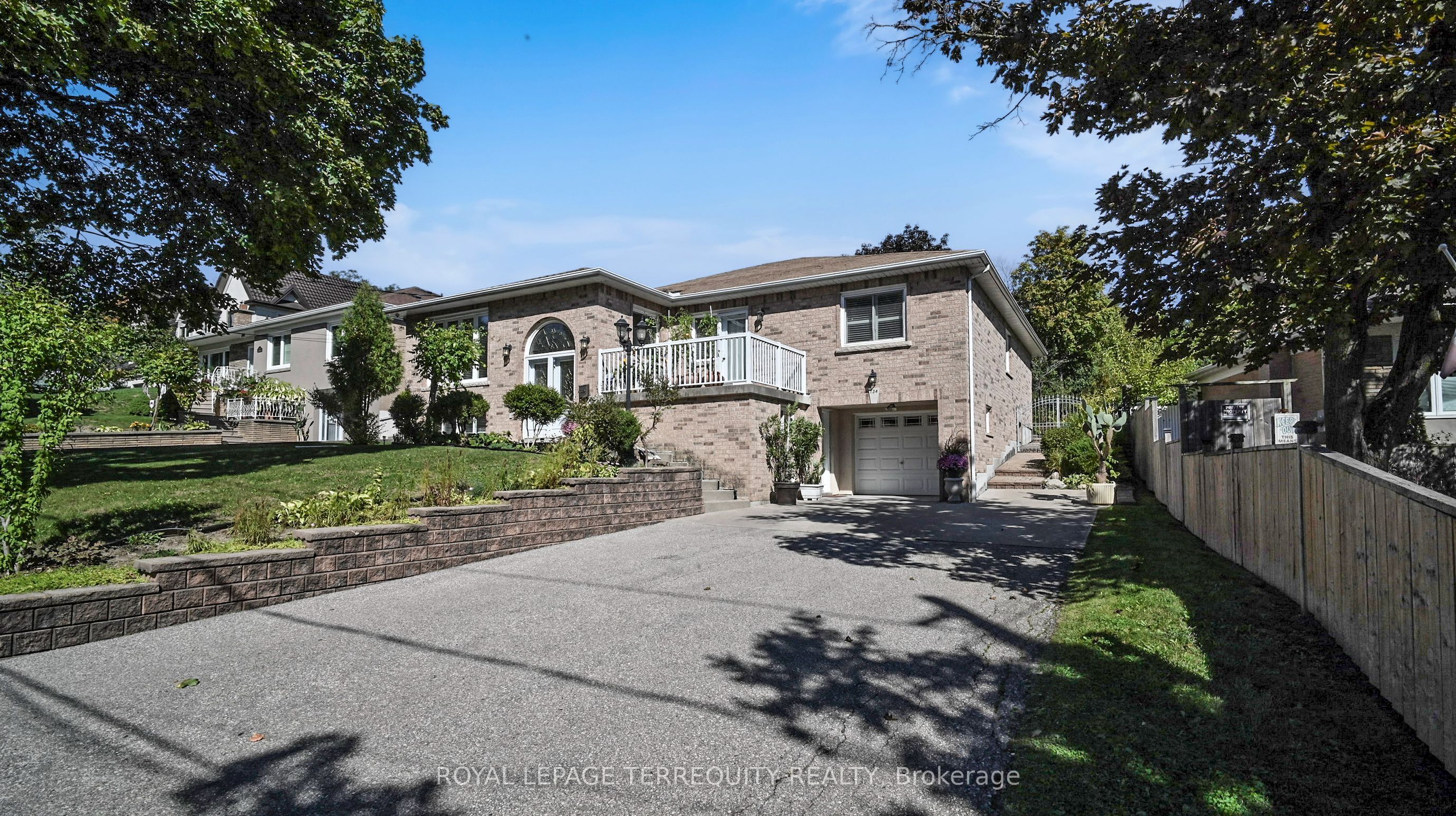 134 Hadrian Drive, Toronto, ON M9W 1V4 photo 4
