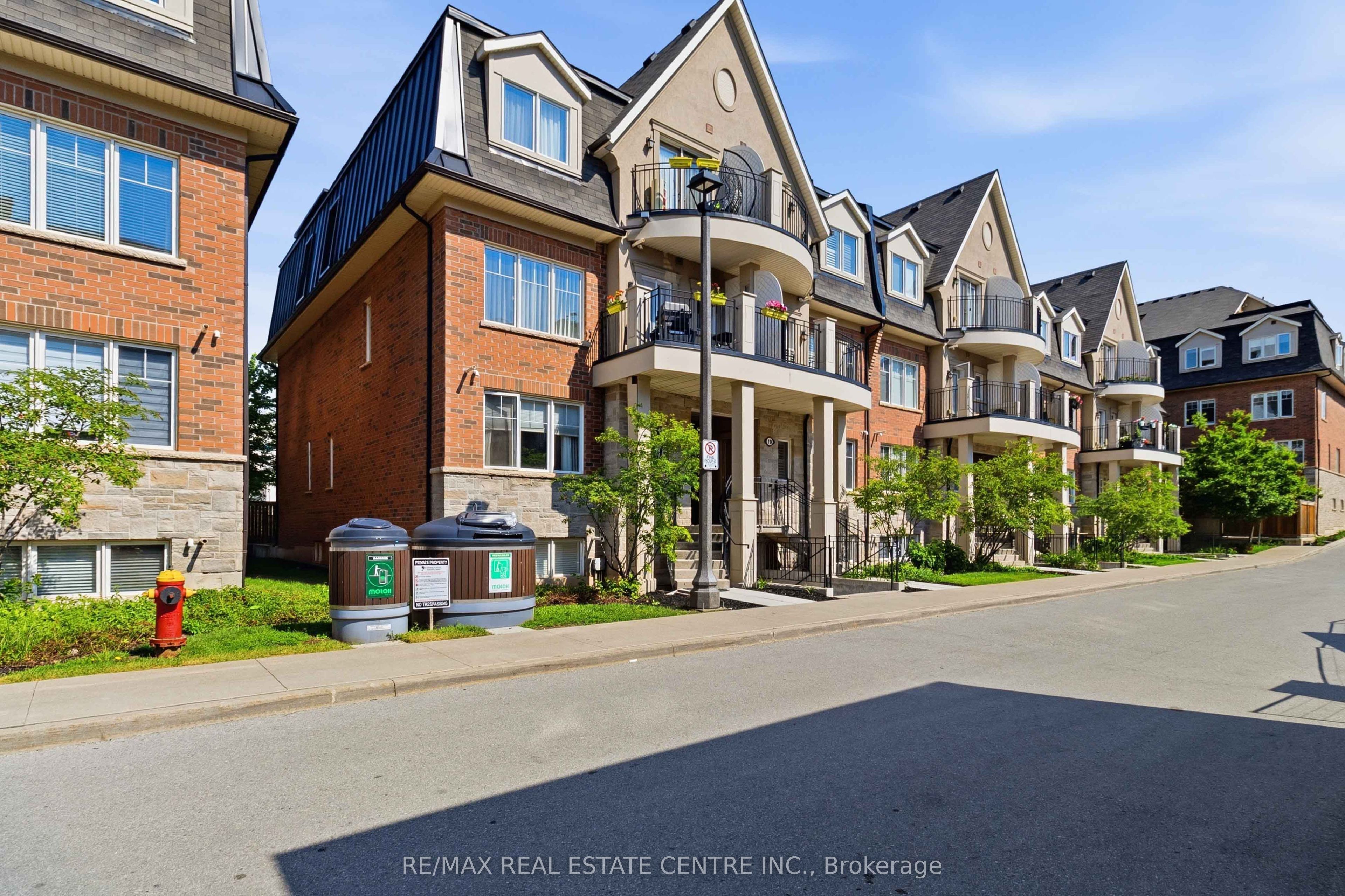 2420 Baronwood Drive 9-01, Oakville, ON L6M 0X6 photo 4