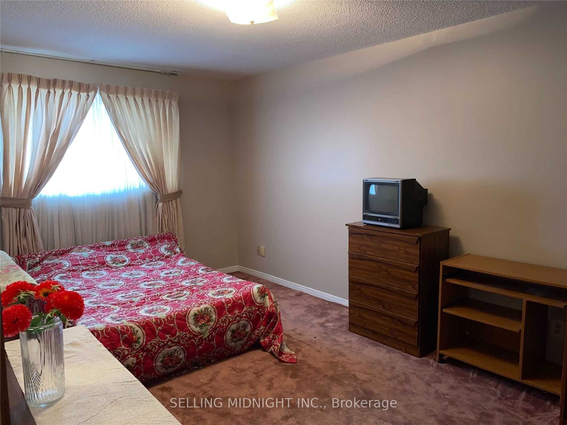 441 Rutherford Road N Room, Brampton, ON L6V 3R7 photo 2