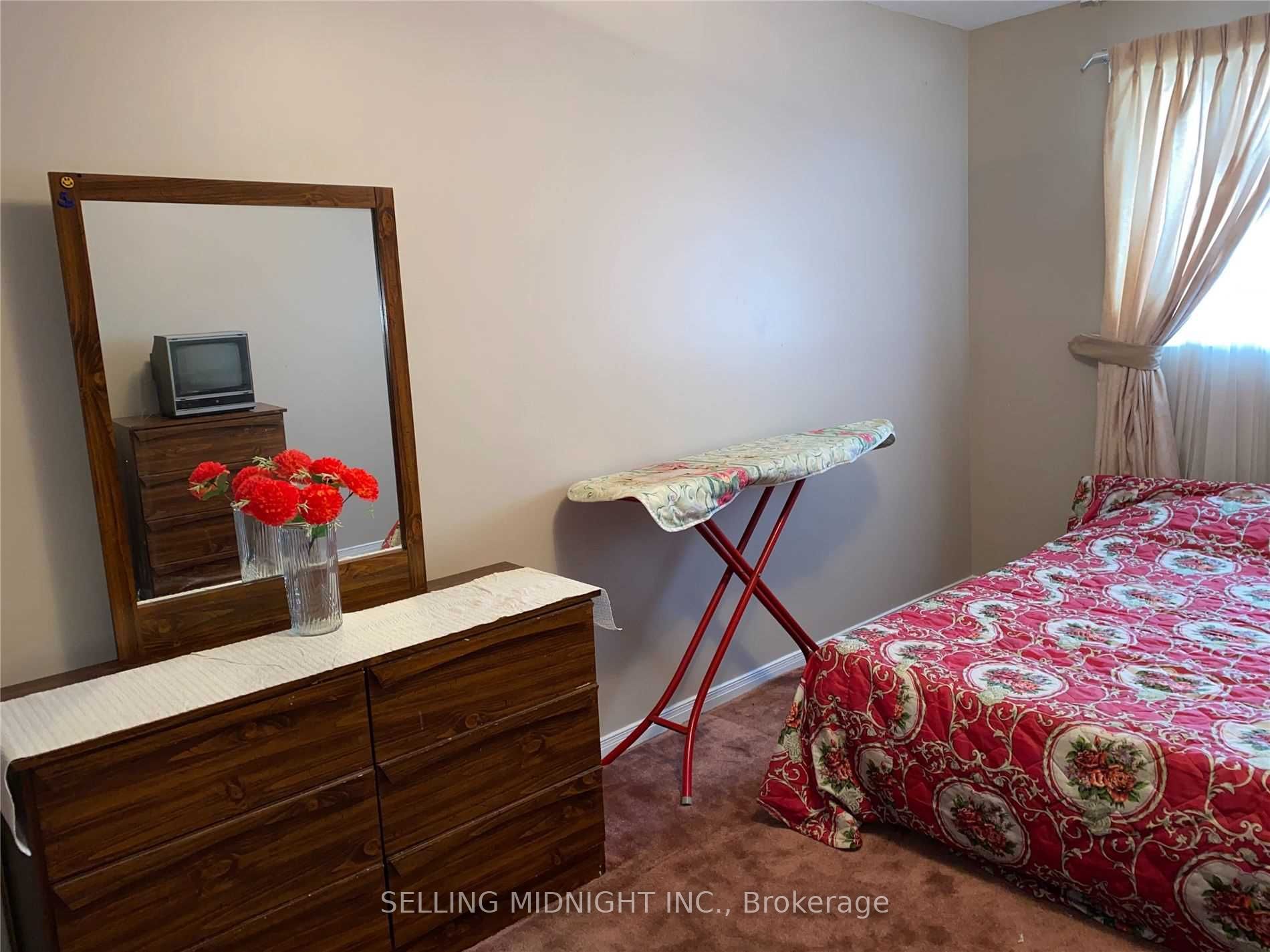 441 Rutherford Road N Room, Brampton, ON L6V 3R7 photo 3