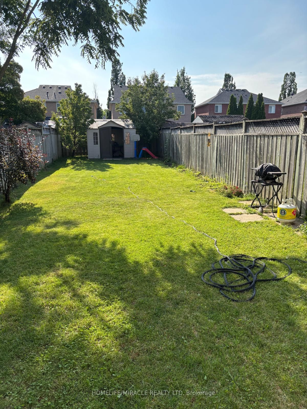 1377 Inuit Trail, Mississauga, ON L5N 7R8 photo 4