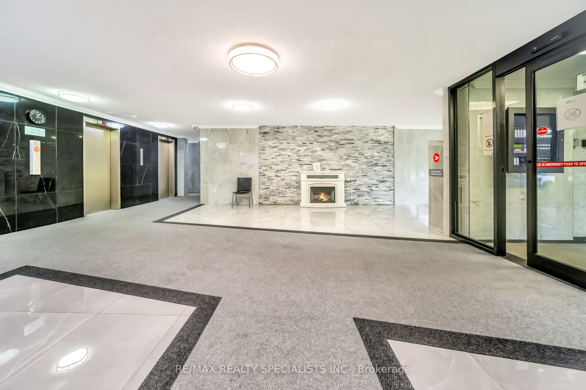 4 Kings Cross Road 1008, Brampton, ON L6T 3X8 photo 5