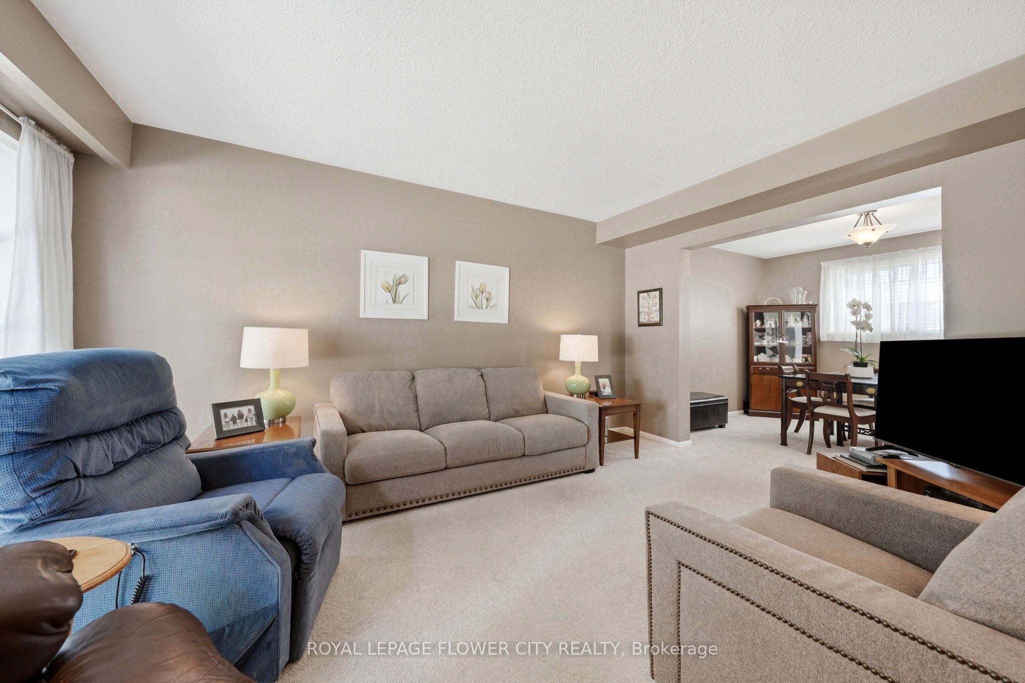 132 Fallingdale Crescent, Brampton, ON L6T 3J6 photo 5