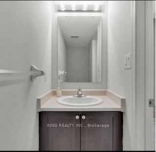 250 Sunny Meadow Boulevard 93, Brampton, ON L6R 3Y7 photo 4