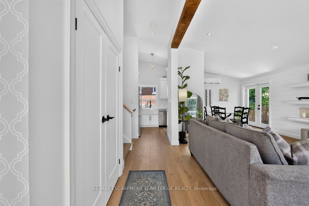 2085 Mountainside Drive, Burlington, ON L7P 1A9 photo 5