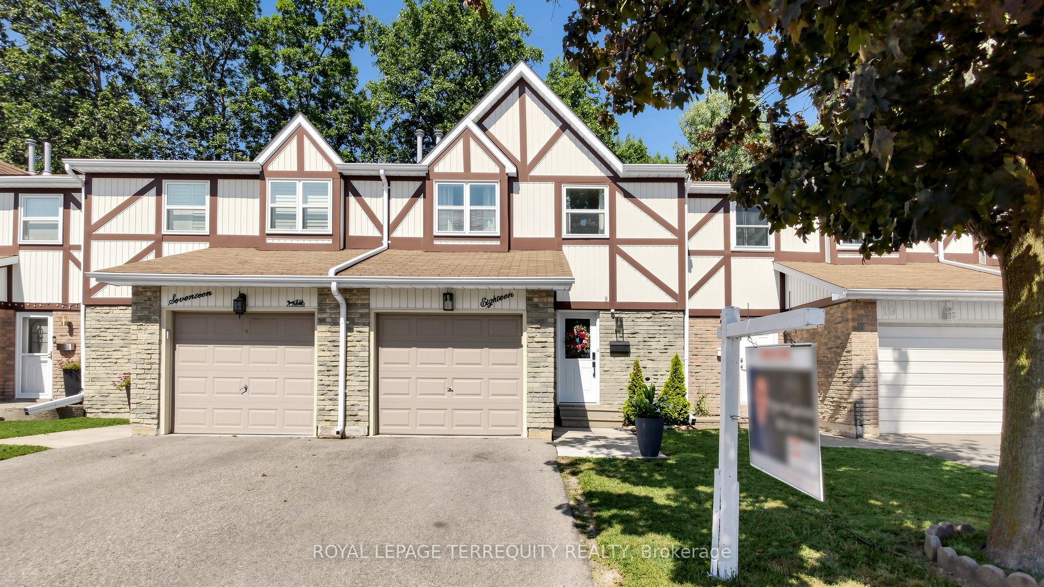 18 Morley Crescent 18, Brampton, ON L6S 3K8