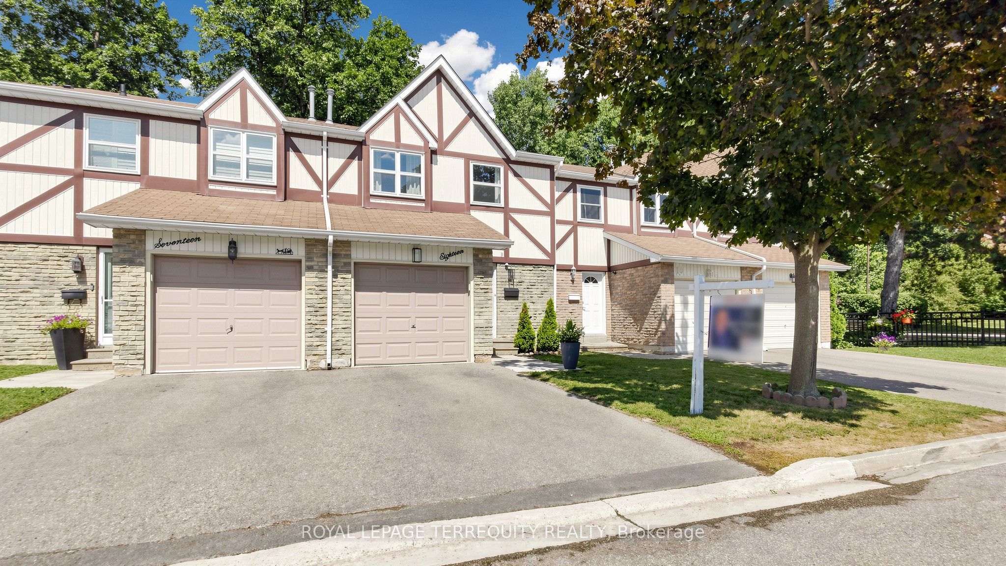 18 Morley Crescent 18, Brampton, ON L6S 3K8 photo 3