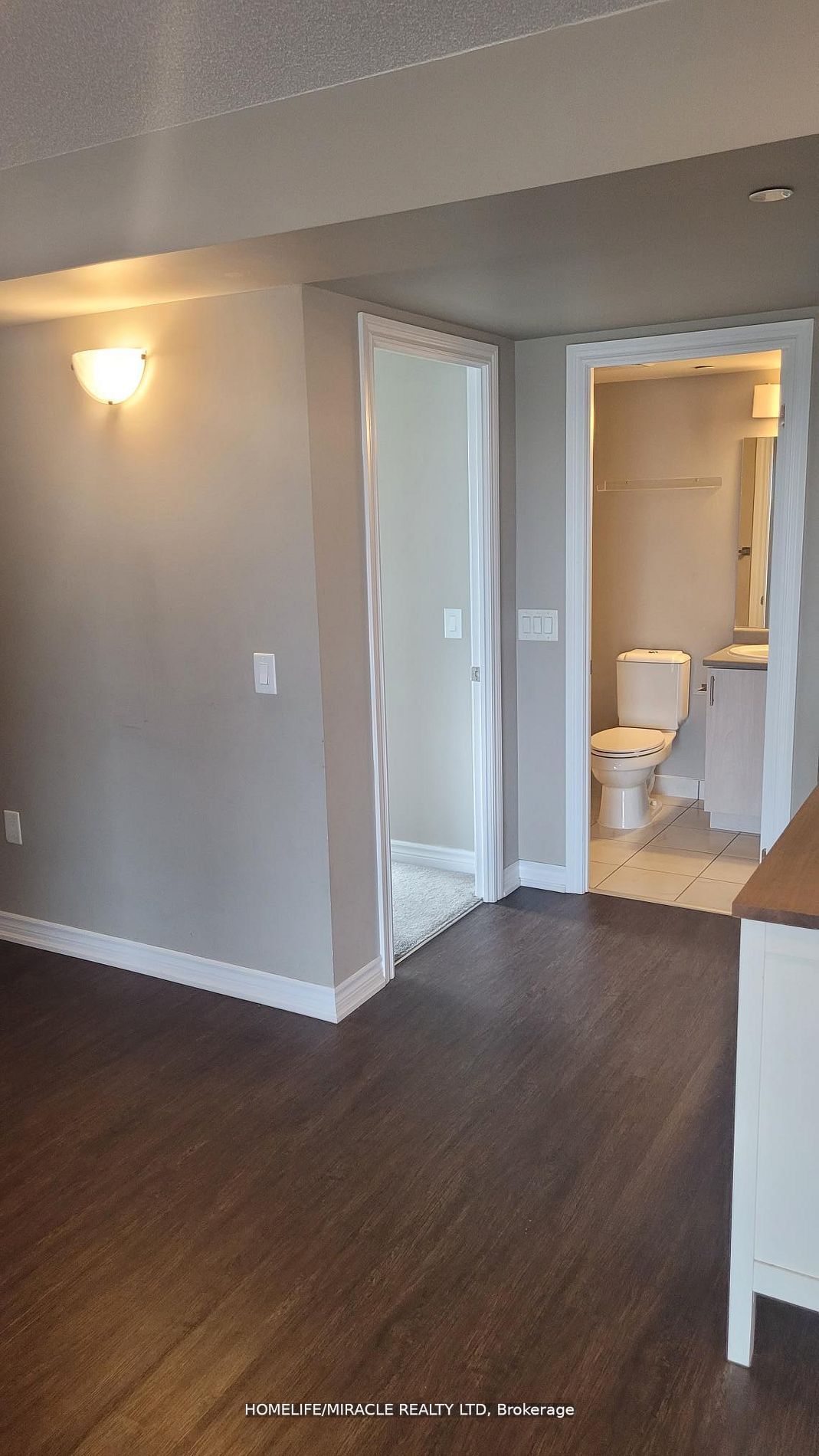 716 Main Street E 607, Milton, ON L9T 9T9 photo 3