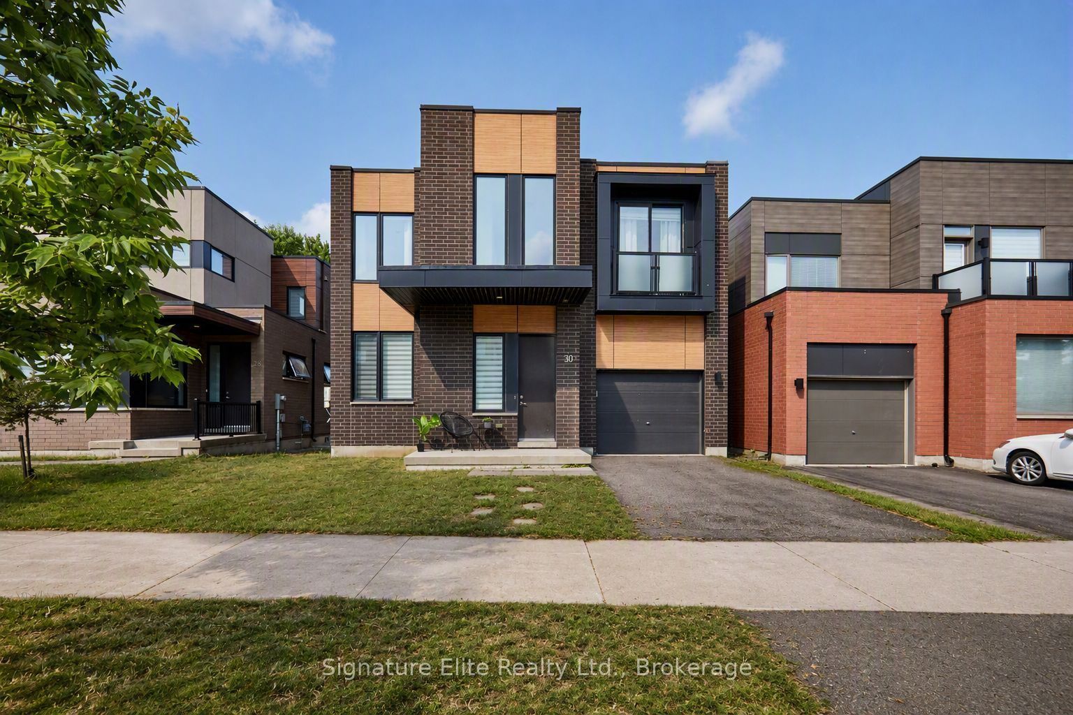 30 Stanley Greene Boulevard, Toronto, ON M3K 0A9
