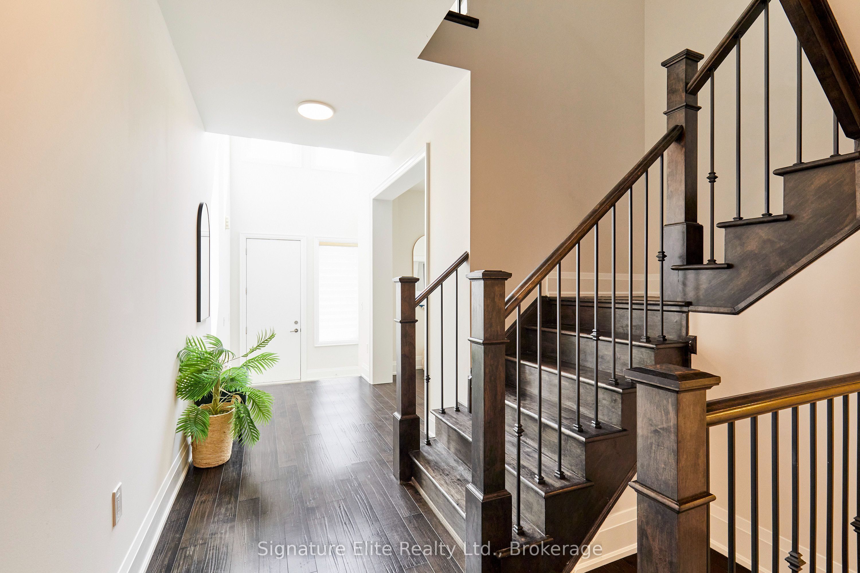 30 Stanley Greene Boulevard, Toronto, ON M3K 0A9 photo 3