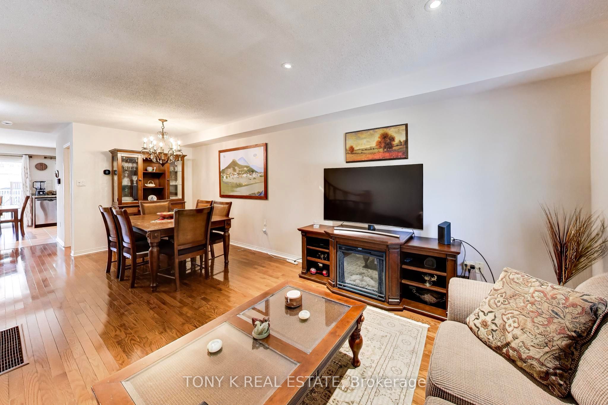 45 Weston Road, Toronto, ON M6N 5H3 photo 5