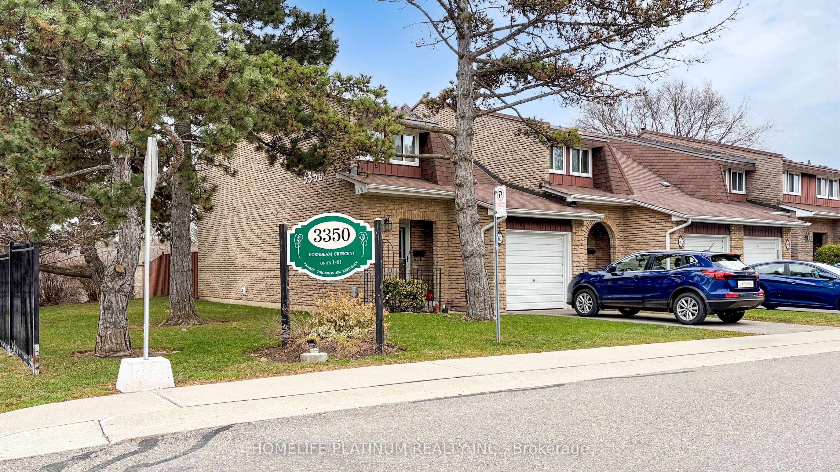 3350 Hornbeam Crescent 9, Mississauga, ON L5L 3Z7 photo 2