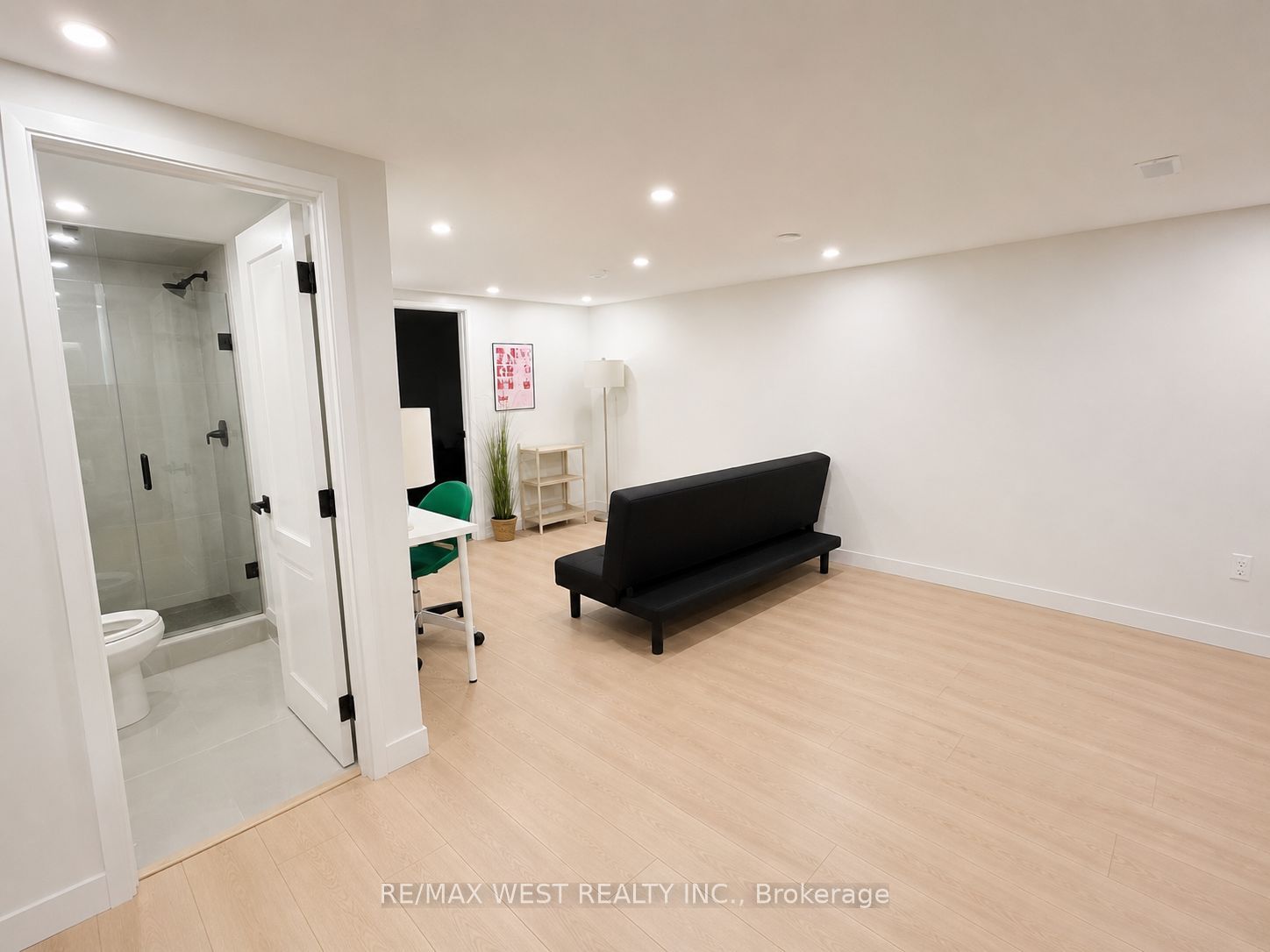 202 Perth Avenue 5, Toronto, ON M6P 3X8 photo 4