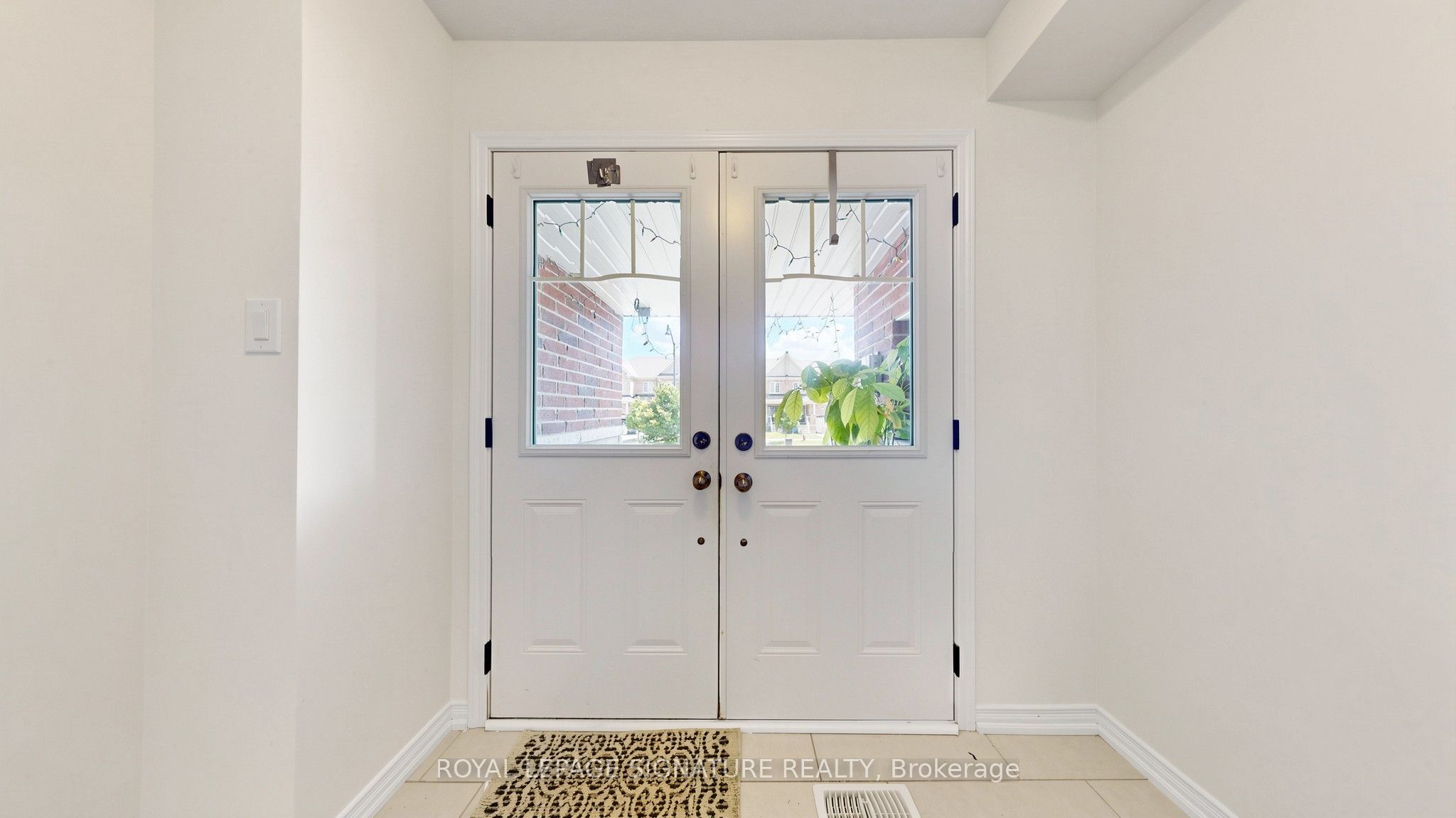 492 Queen Mary Drive, Brampton, ON L7A 0C7 photo 5