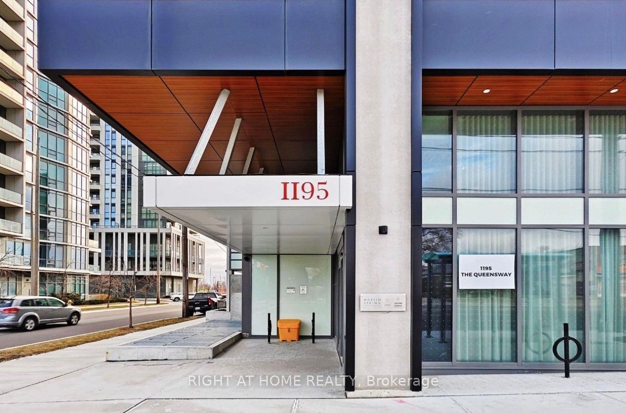 1195 The Queensway 704, Toronto, ON M8Z 0H1