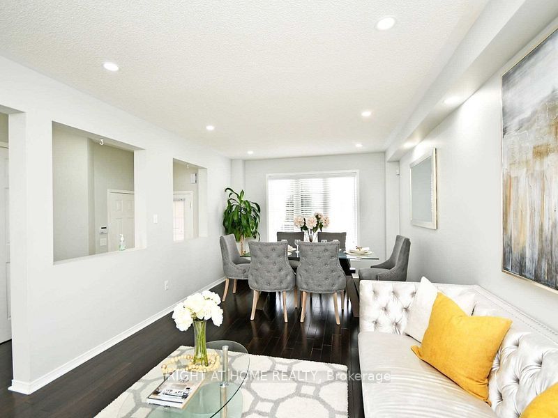 33 SCHOONER Drive UPPER, Brampton, ON L7A 3H3 photo 4
