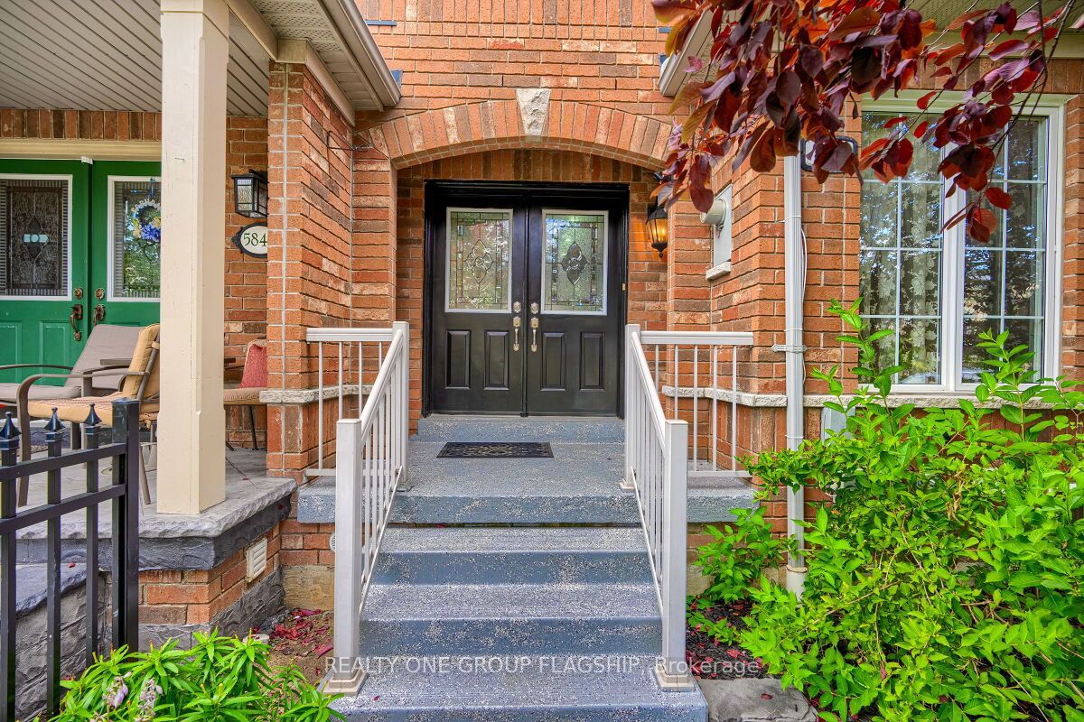 5846 Tenth Line W, Mississauga, ON L5M 6V3 photo 2