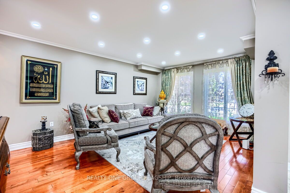 5846 Tenth Line W, Mississauga, ON L5M 6V3 photo 5