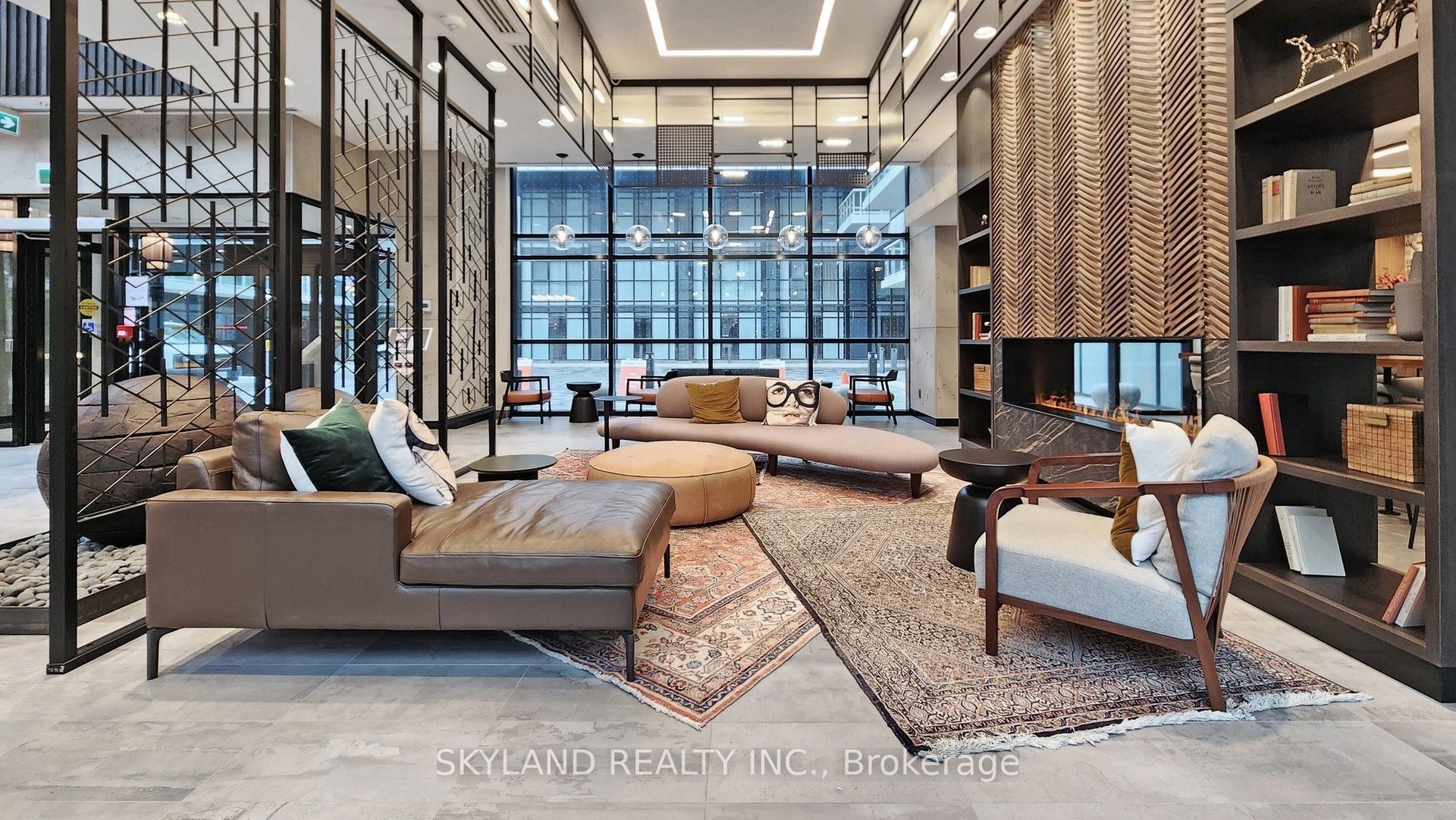 251 Manitoba Street 205, Toronto, ON M8Y 0C7 photo 4