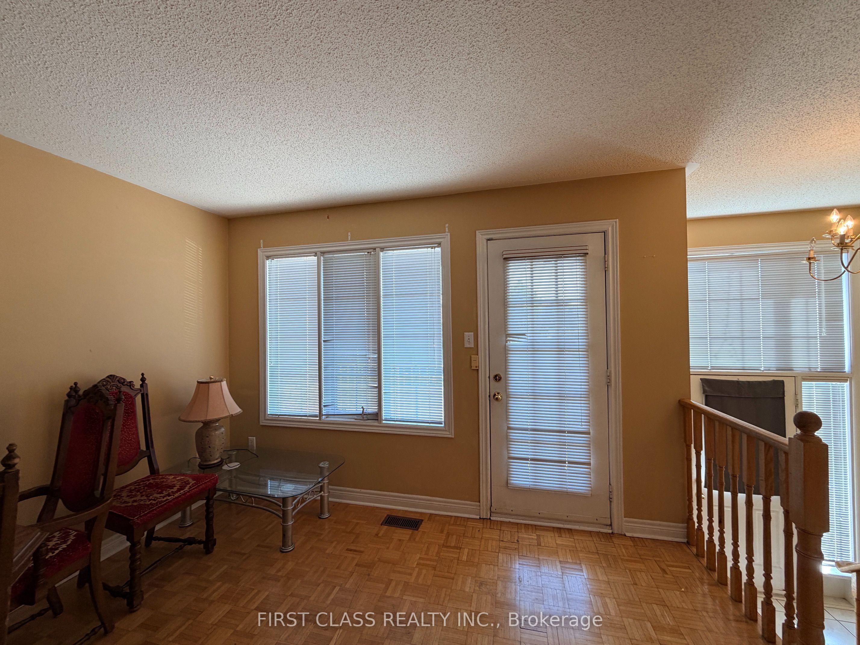 5323 Red Brush Drive Upper, Mississauga, ON L4Z 3Z5 photo 4