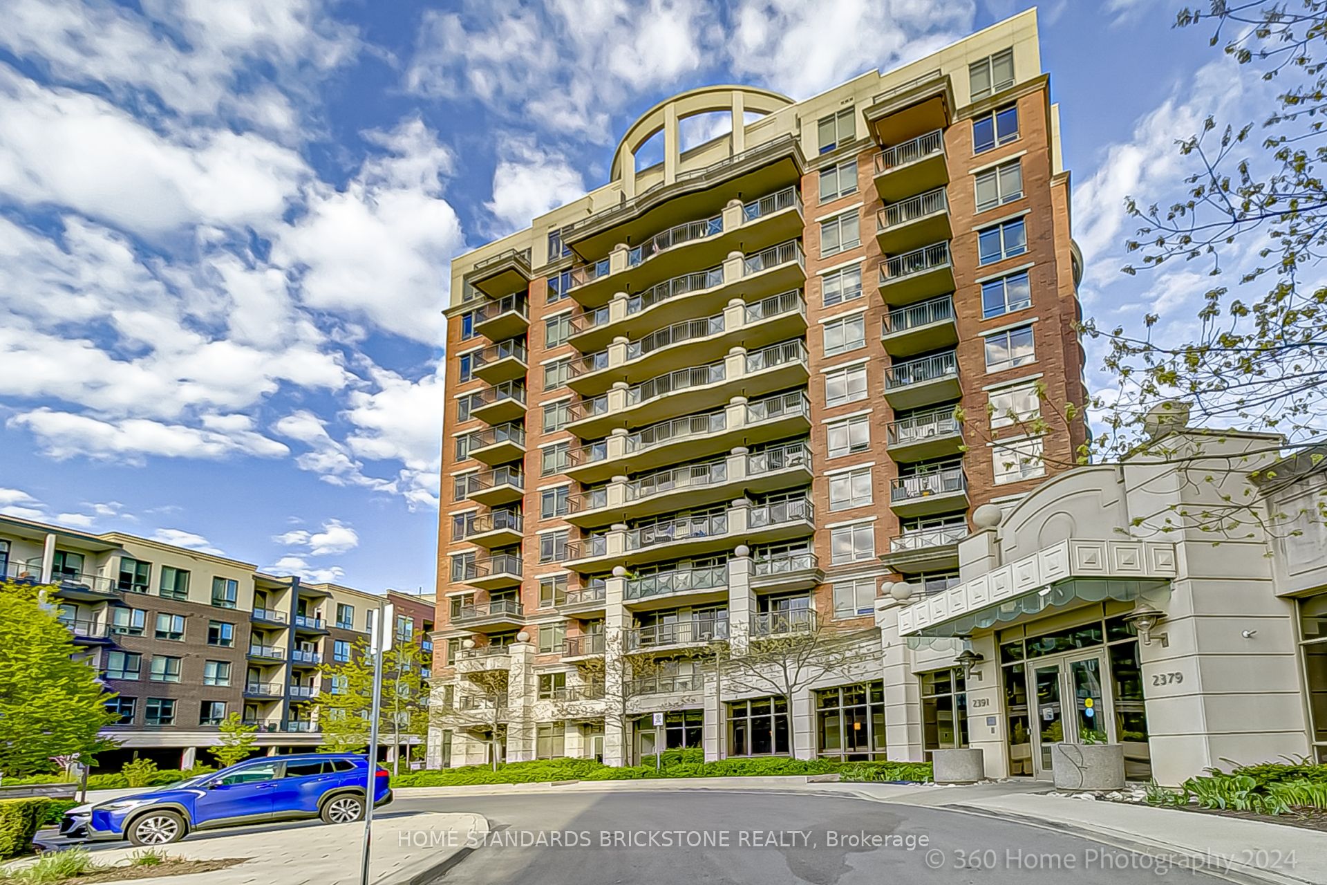 2391 Central Park Drive 702, Oakville, ON L6H 0E4