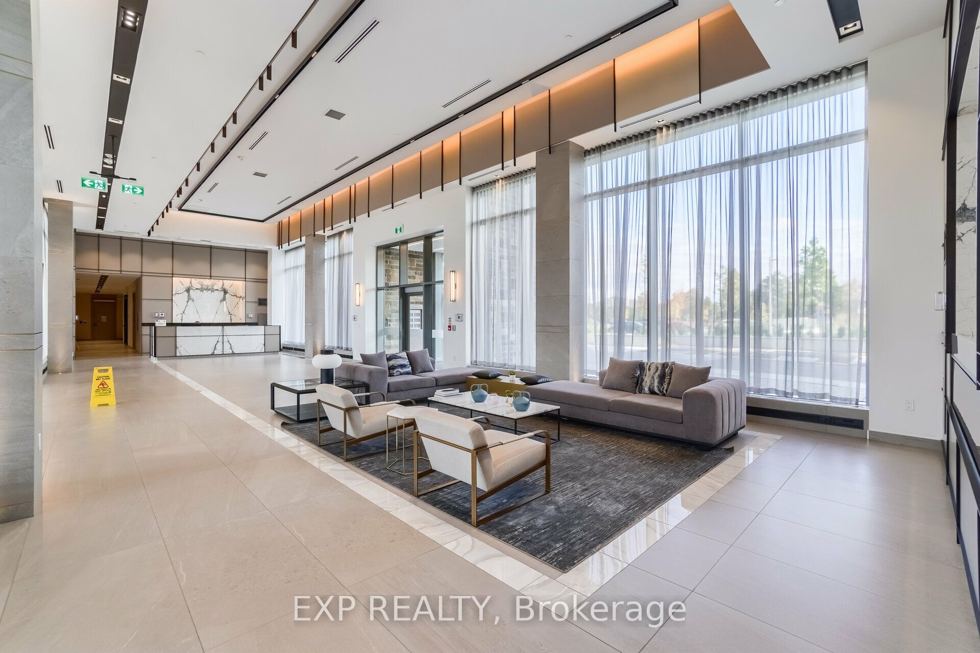 4675 Metcalfe Avenue 1707, Mississauga, ON L5M 0Z7 photo 5