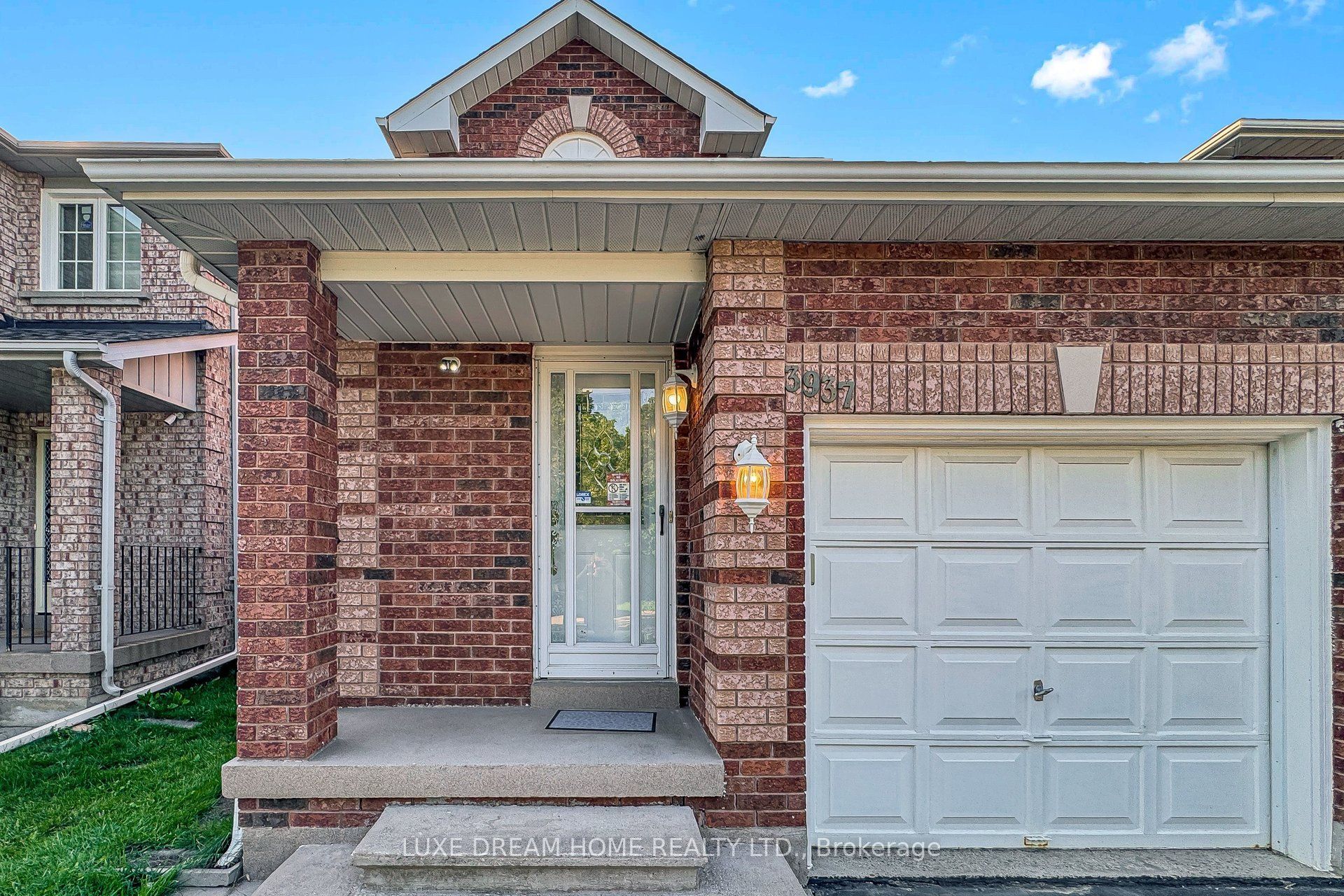 3937 Stoneham Way, Mississauga, ON L5N 6Y6 photo 5