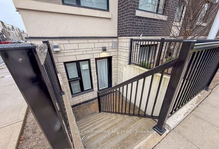 1133 Cooke Boulevard N 817, Burlington, ON L7T 4A8 photo 3