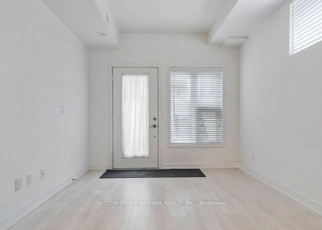 1133 Cooke Boulevard N 817, Burlington, ON L7T 4A8 photo 4