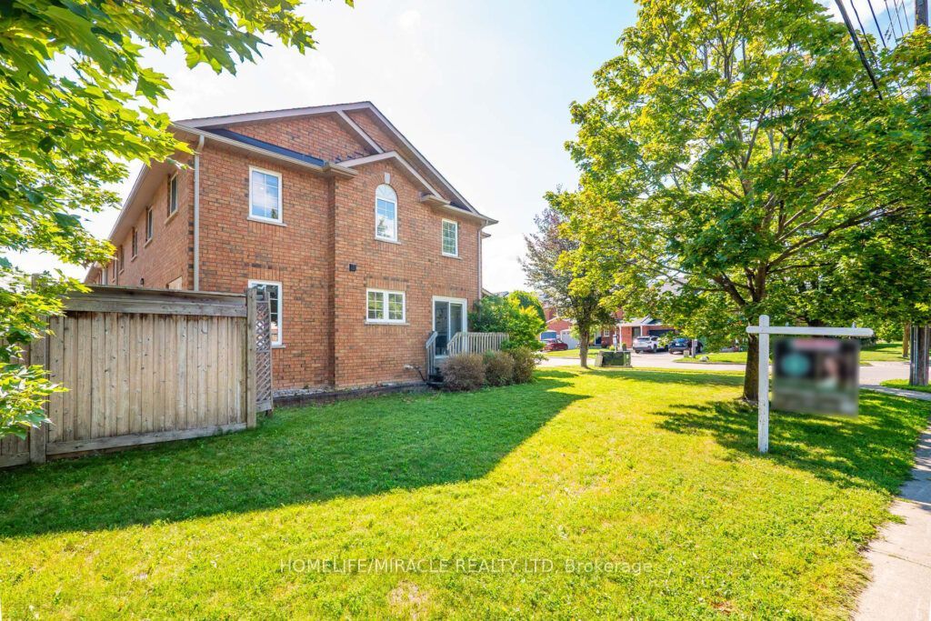 59 Dawson Crescent, Milton, ON L9T 5H9 photo 2