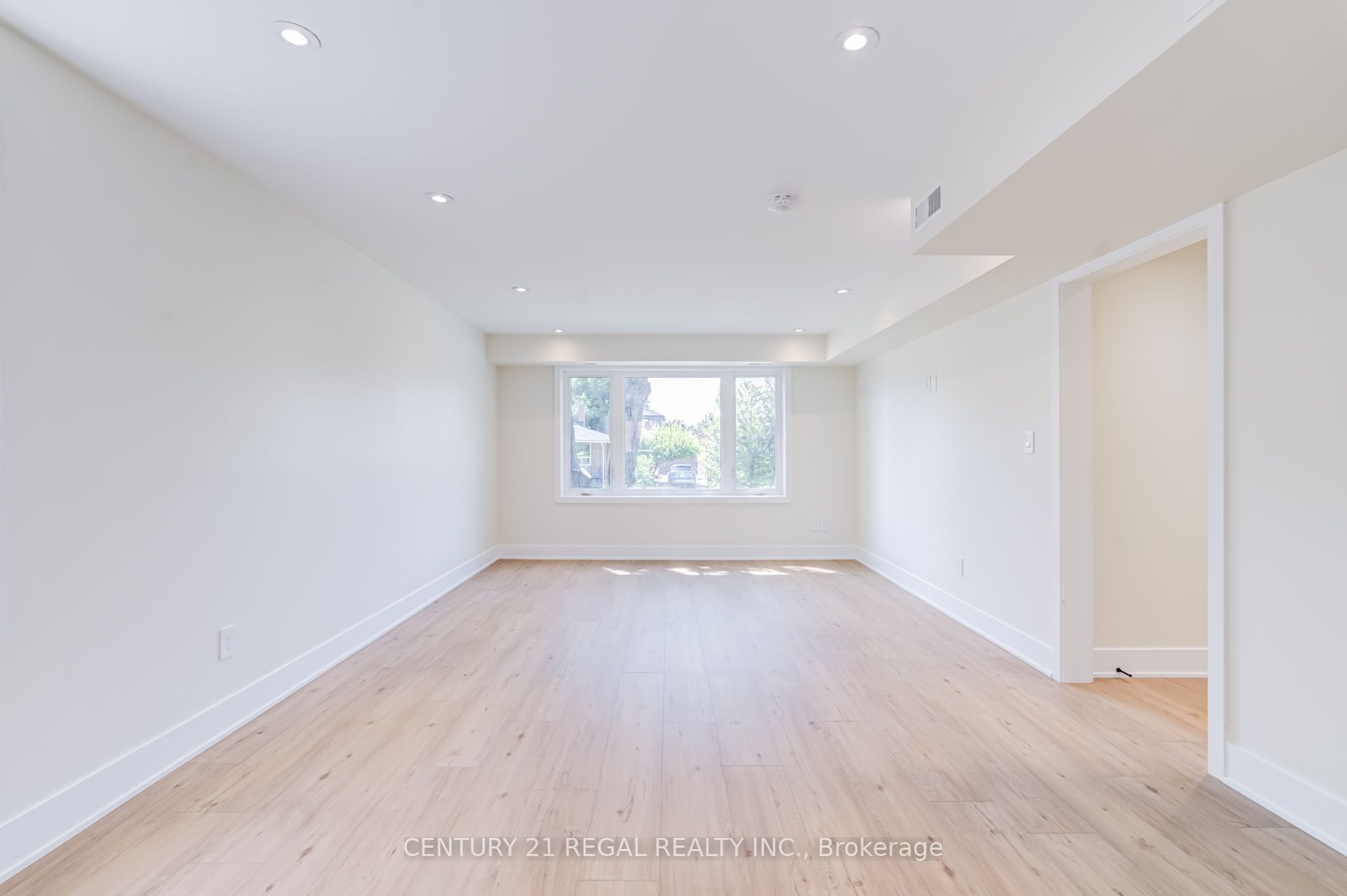 171 Gamma Street 2, Toronto, ON M8W 4G3 photo 4