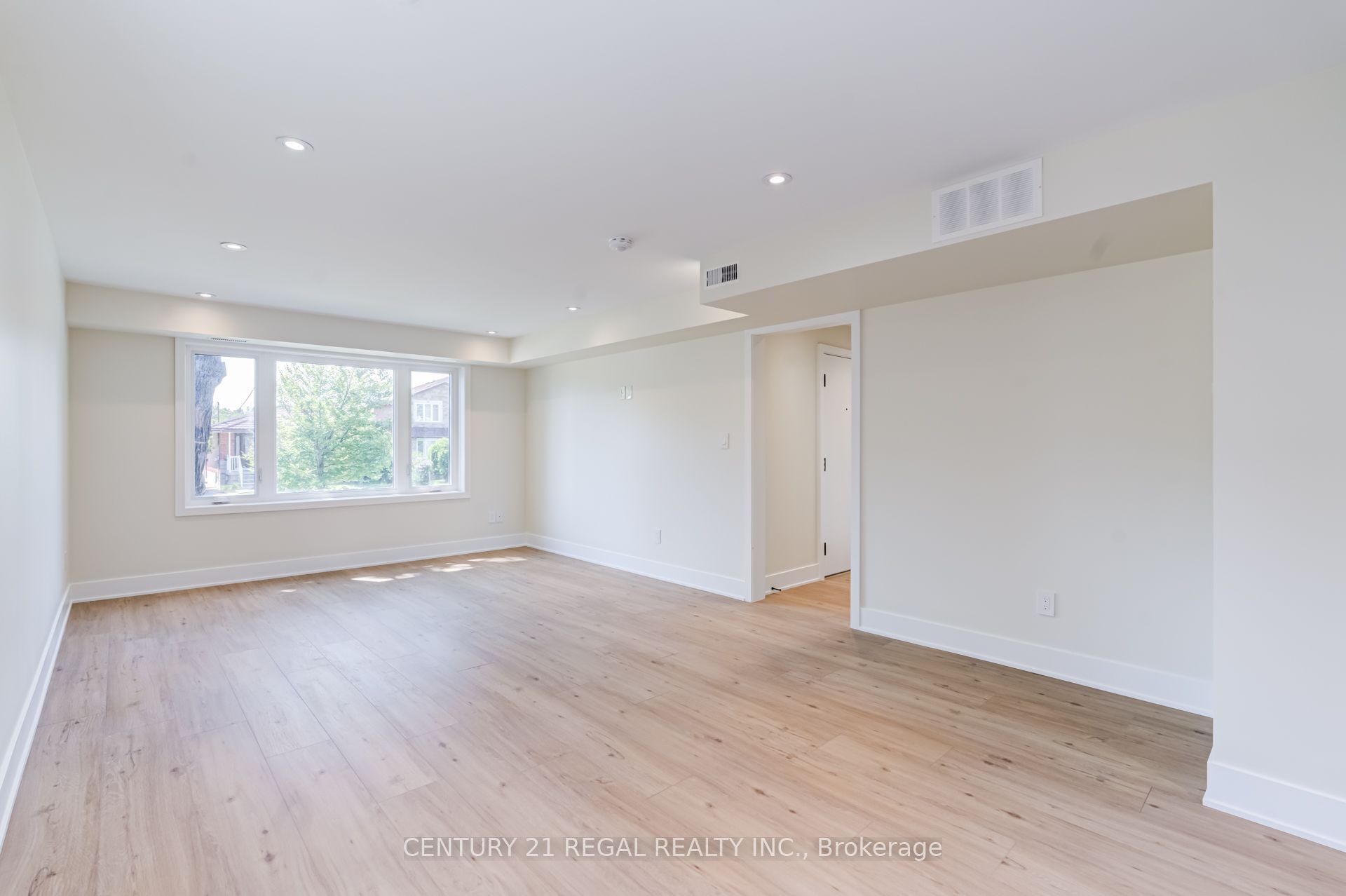 171 Gamma Street 2, Toronto, ON M8W 4G3 photo 5