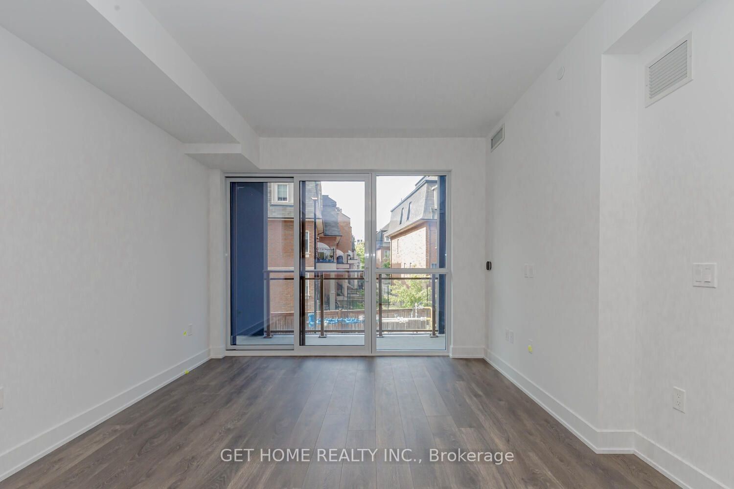 2343 Khalsa Gate 209, Oakville, ON L6M 5R6 photo 4