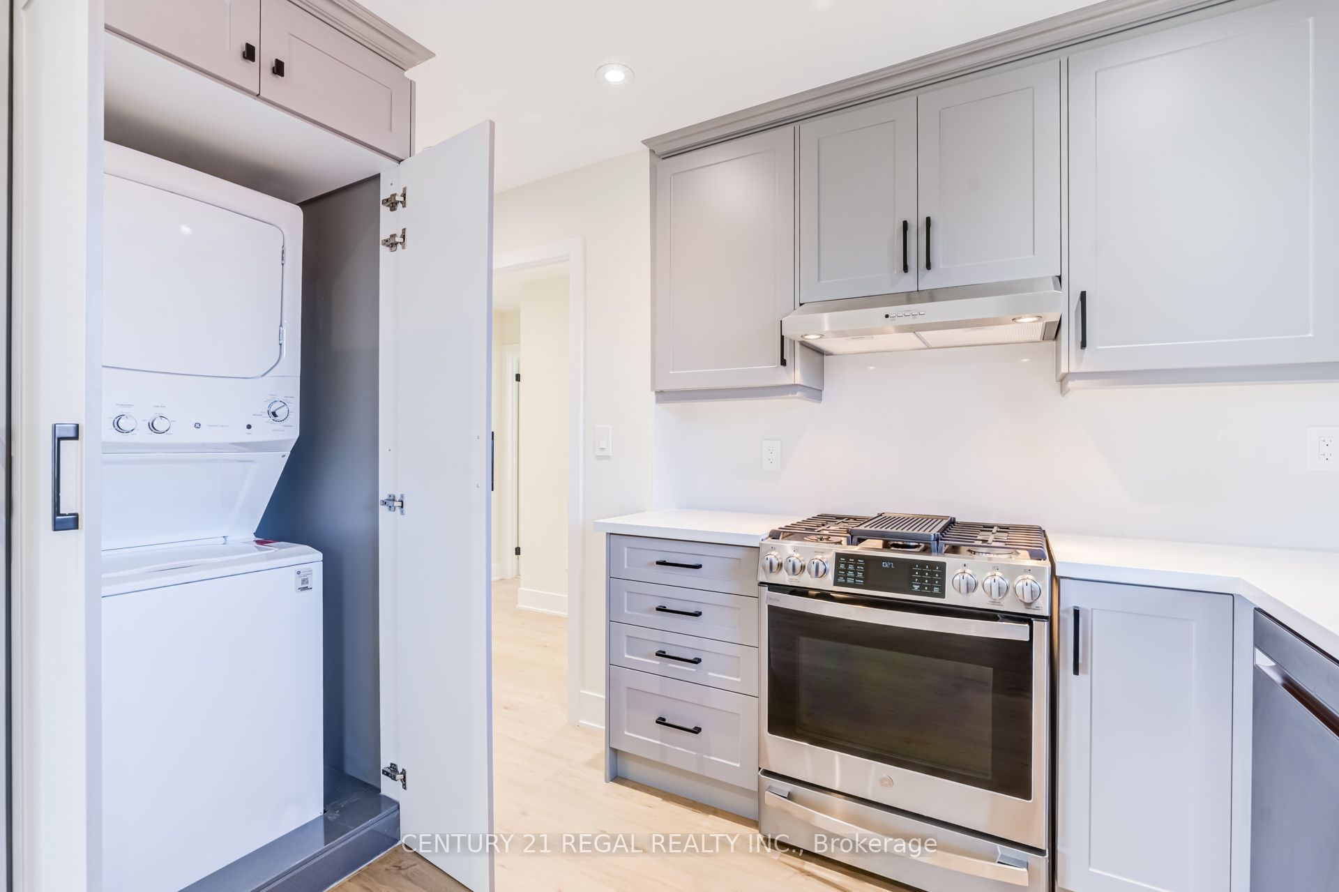 171 Gamma Street 3, Toronto, ON M8W 4G3 photo 4