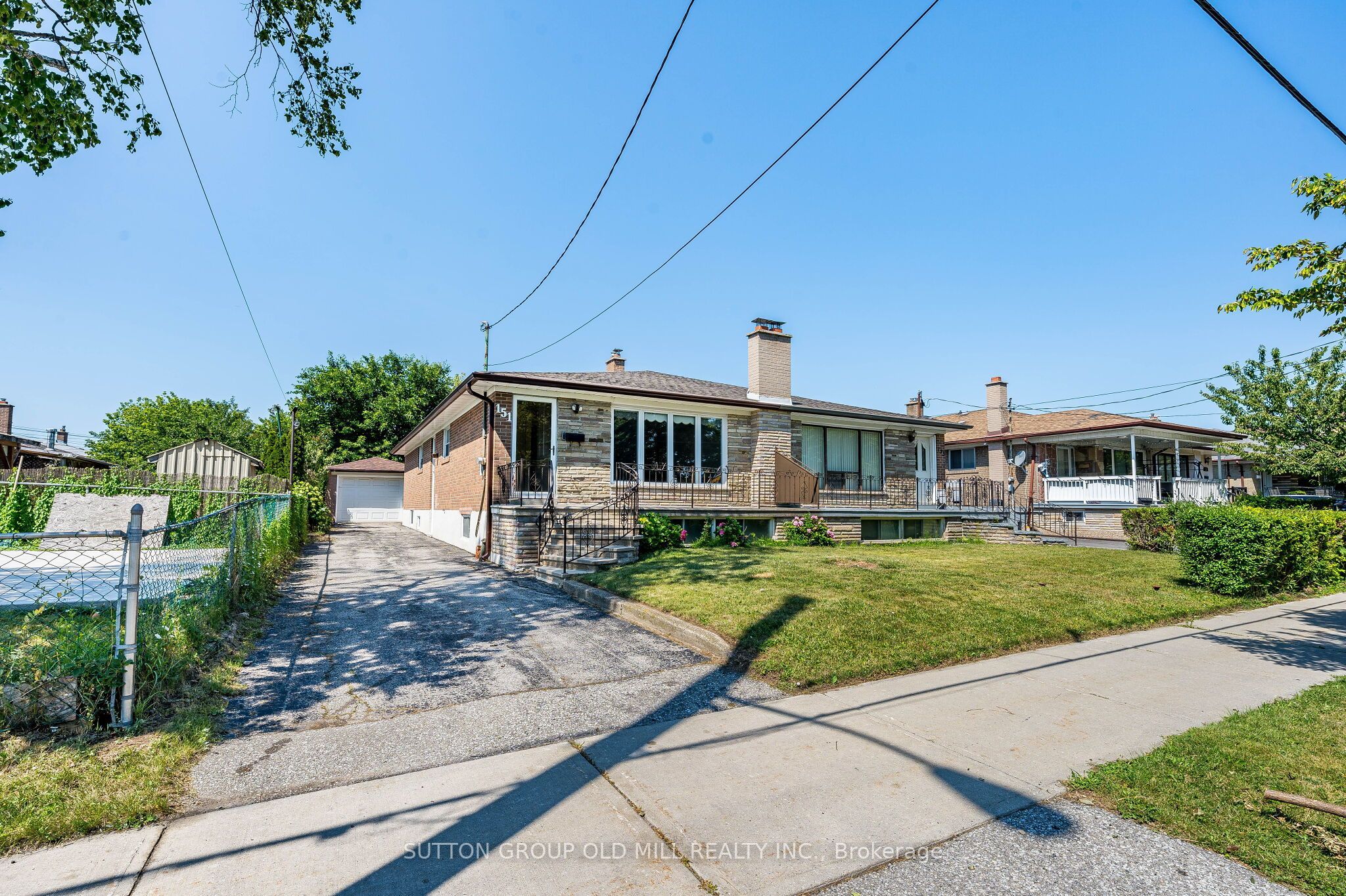 151 Lanyard Road, Toronto, ON M9M 1Z3 photo 3