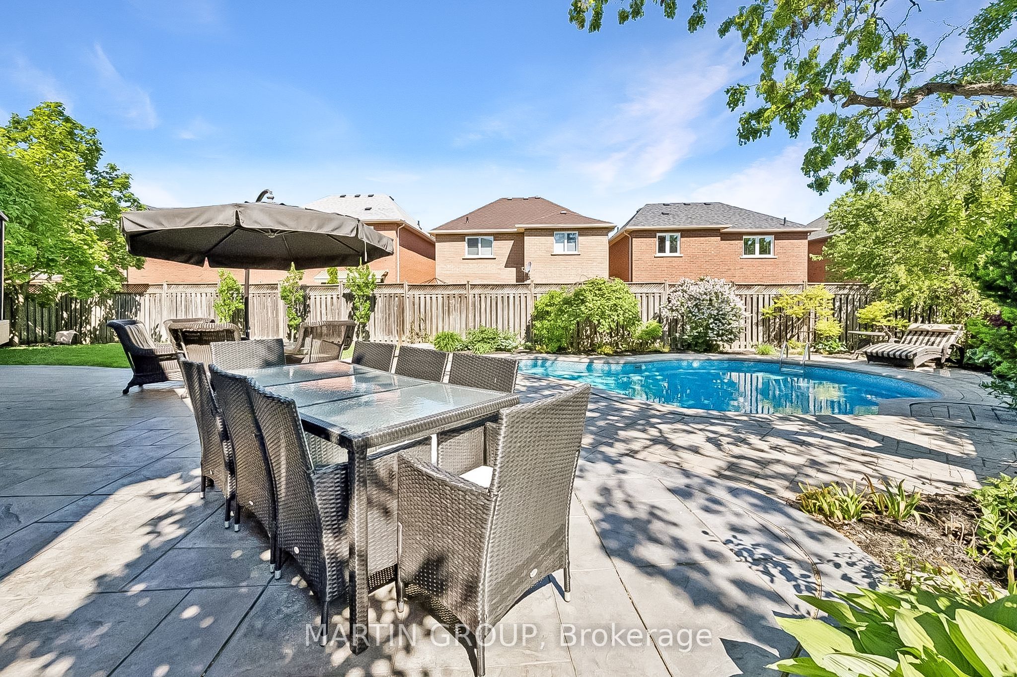 2283 Briargrove Circle, Oakville, ON L6M 5A5 photo 5