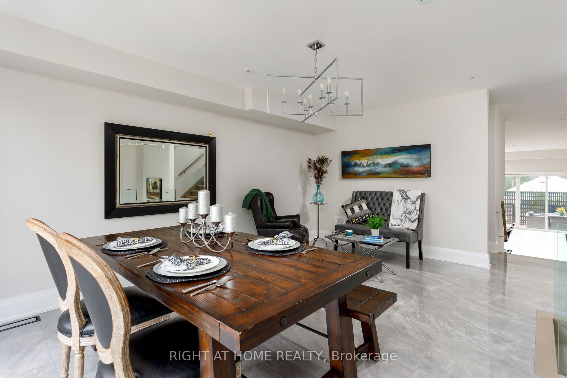 175 Hay Avenue, Toronto, ON M8Z 1G3 photo 4