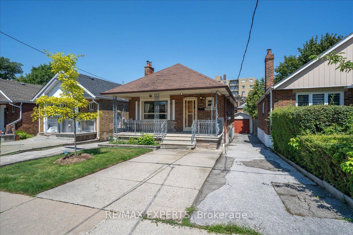 340 Whitmore Avenue, Toronto, ON M6E 2N4 photo 5
