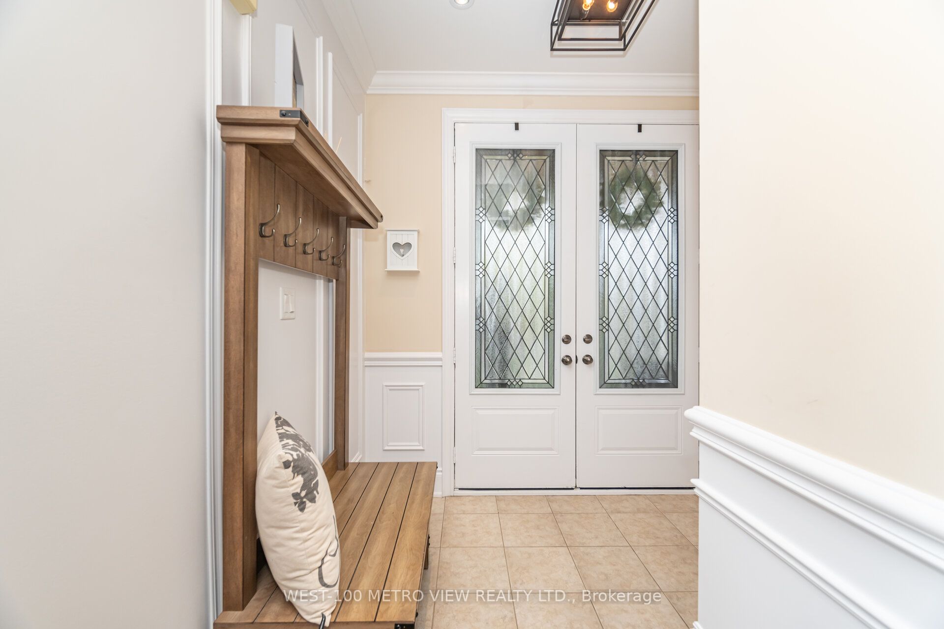 4 Ivor Crescent, Brampton, ON L7A 4L5 photo 4