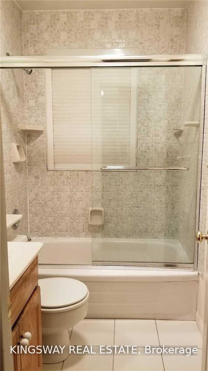 465 Maple Grove Drive, Oakville, ON L6J 4V9 photo 4