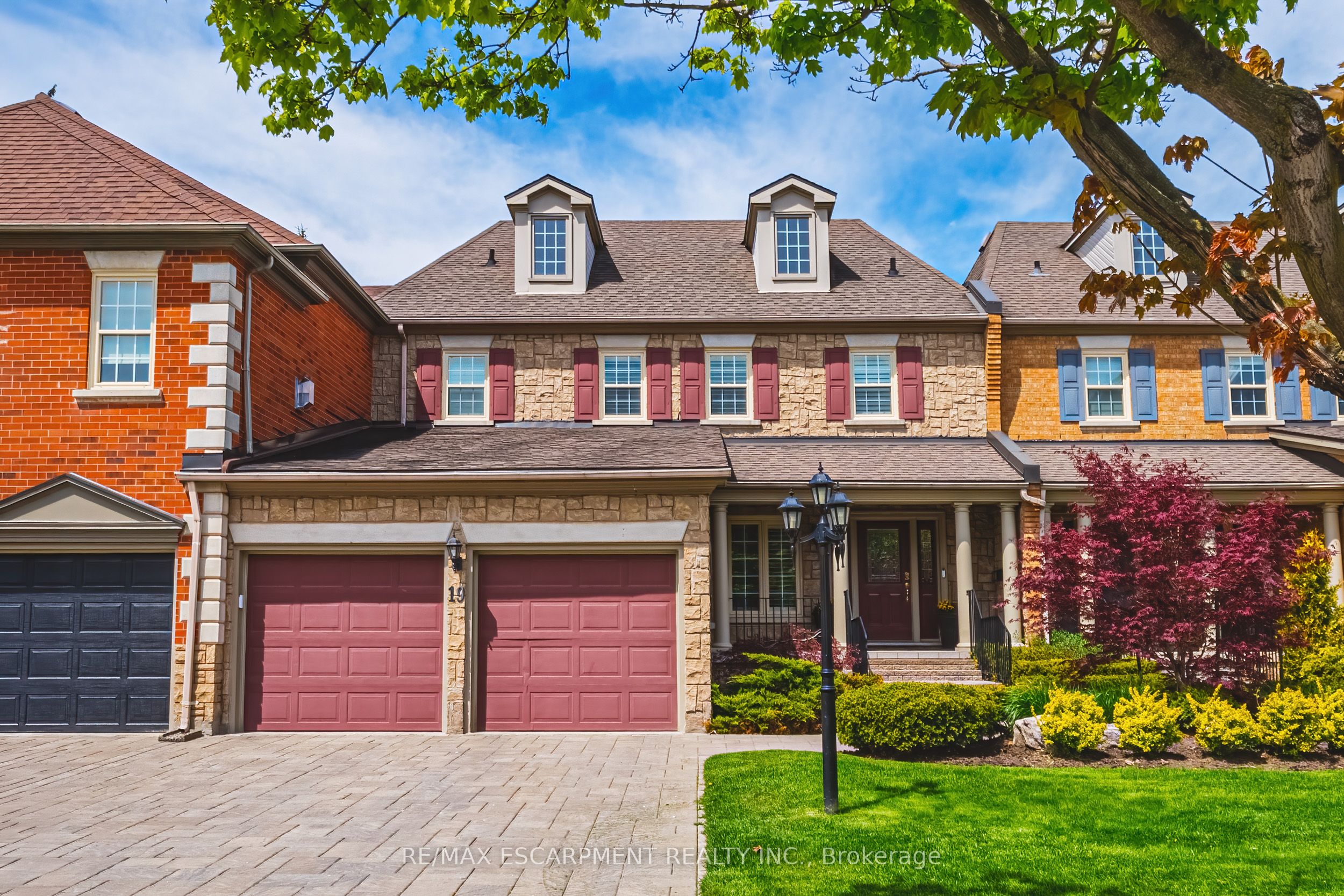 4211 Millcroft Park Drive 19, Burlington, ON L7M 3Y9