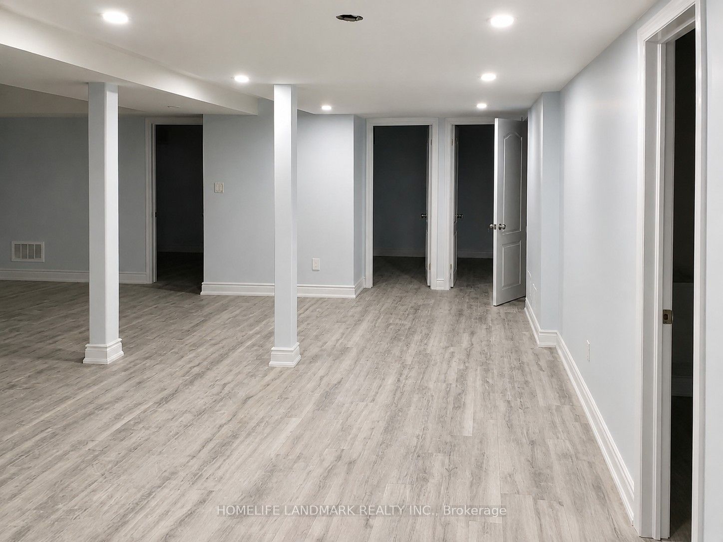 24 Oranmore Crescent, Brampton, ON L6X 0J9 photo 2