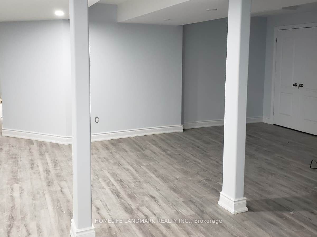 24 Oranmore Crescent, Brampton, ON L6X 0J9 photo 3