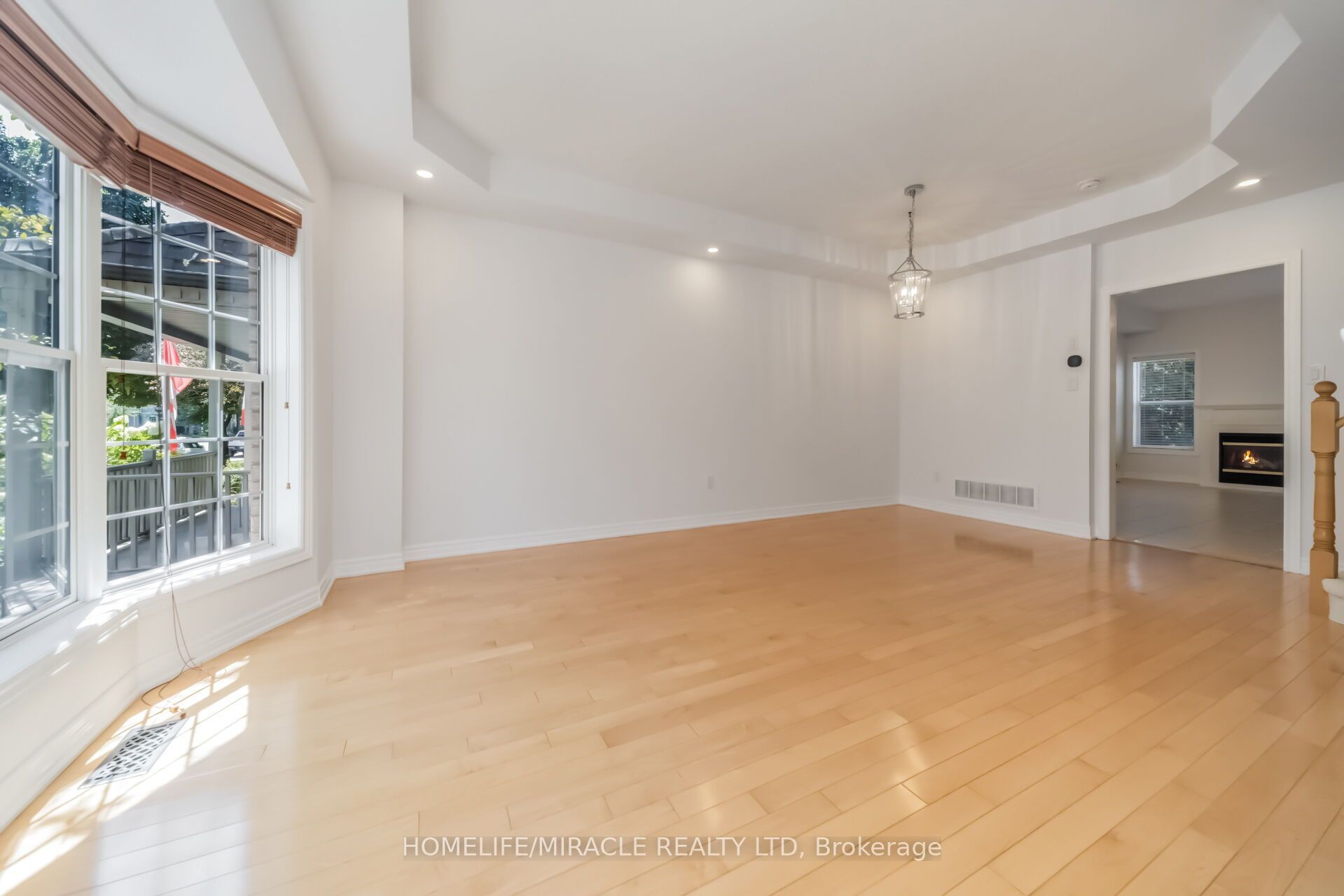 257 Gatwick Drive, Oakville, ON L6H 7K3 photo 5